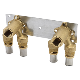 RM138K Kit 2 x raccord doubles à sertir avec plaque murale et support galvanisé